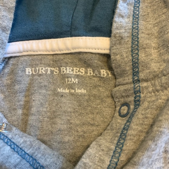 Burt's Bees Baby Gray and Blue Hooded Onesie - Picture 2 of 3